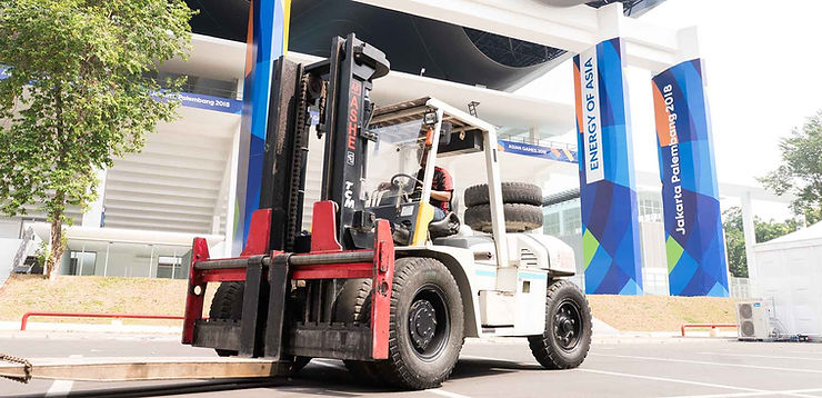 cara mengoperasikan forklift