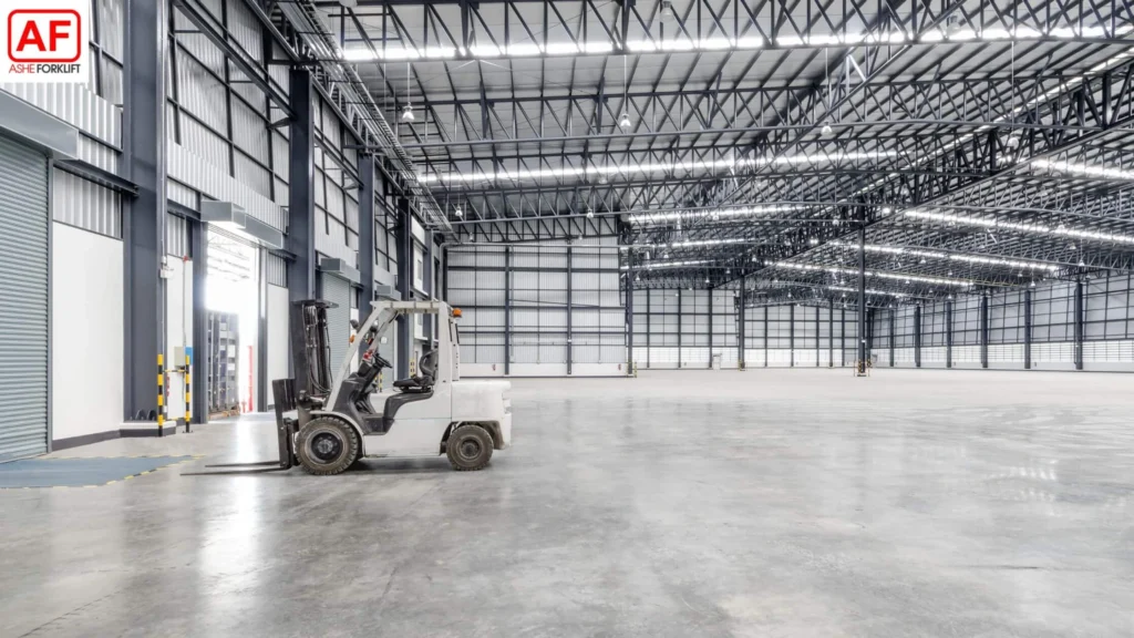 penggunaan peralatan material handling