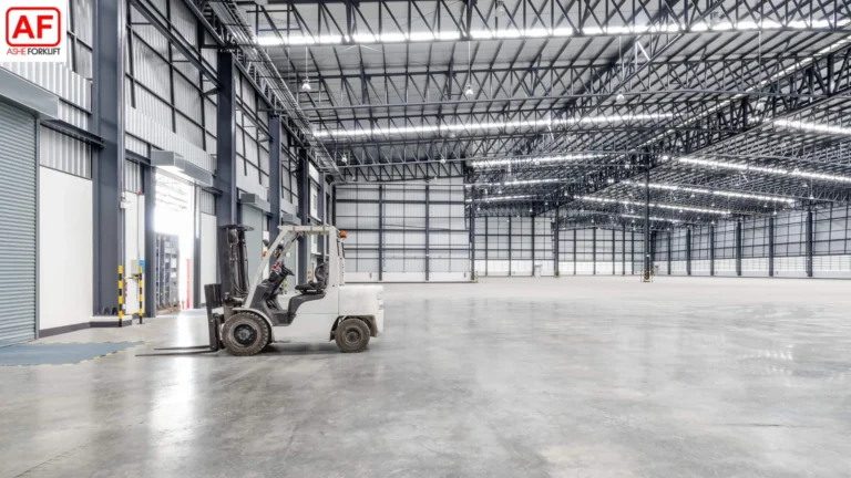 penggunaan peralatan material handling